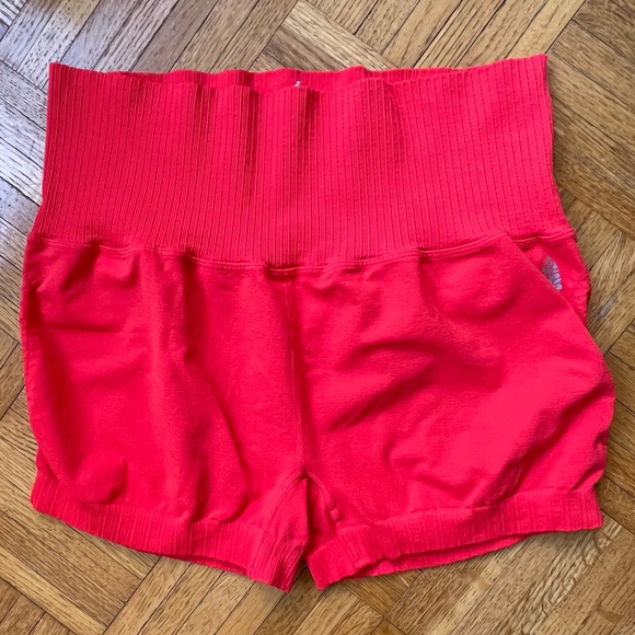 NWOT Free People Good Karma Running Shorts Cherry Tomato Size XL - Picture 6 of 11